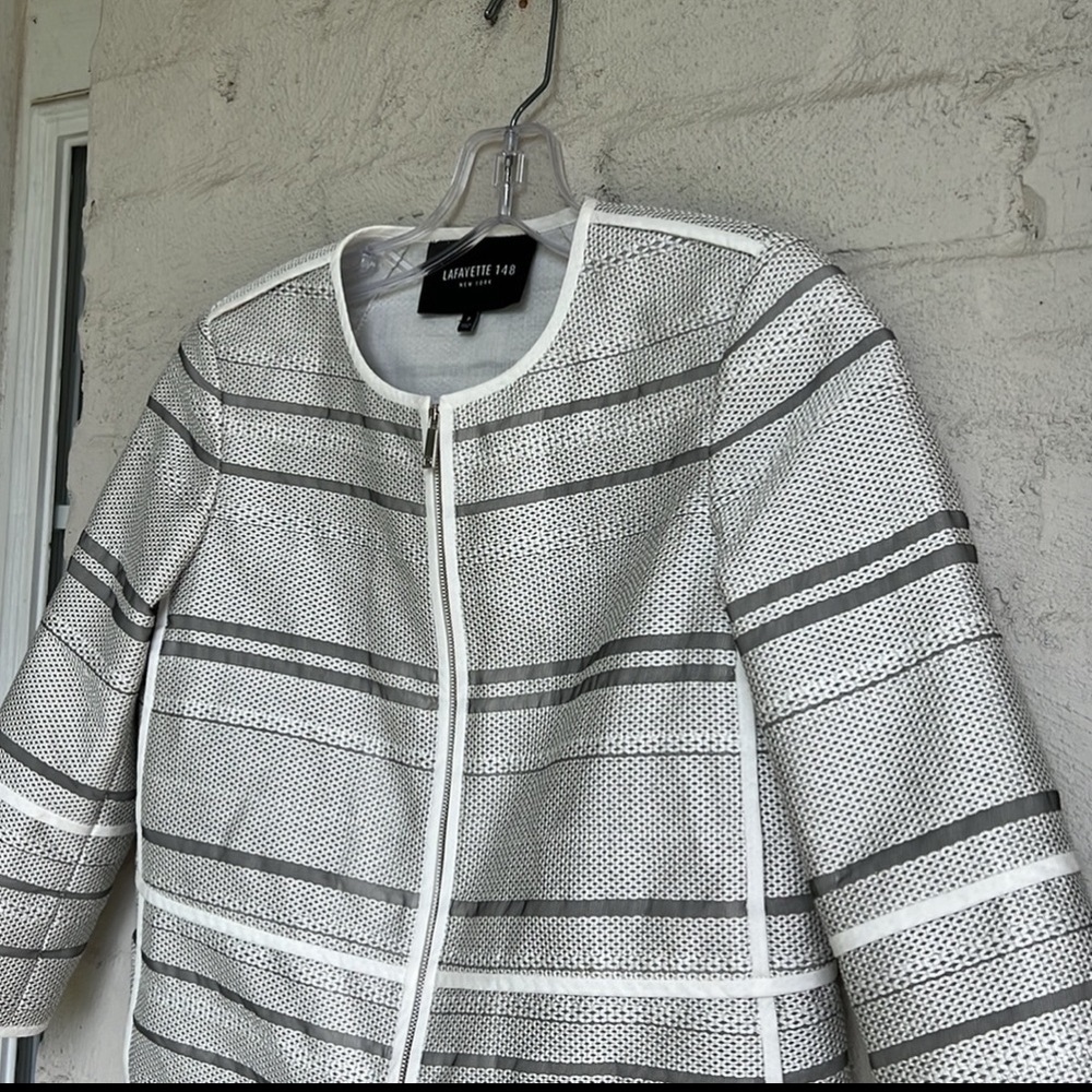 Lafayette 148 NY Tilda Translucent White/ Gray Striped Cropped Jacket Size XS - Picture 4 of 12